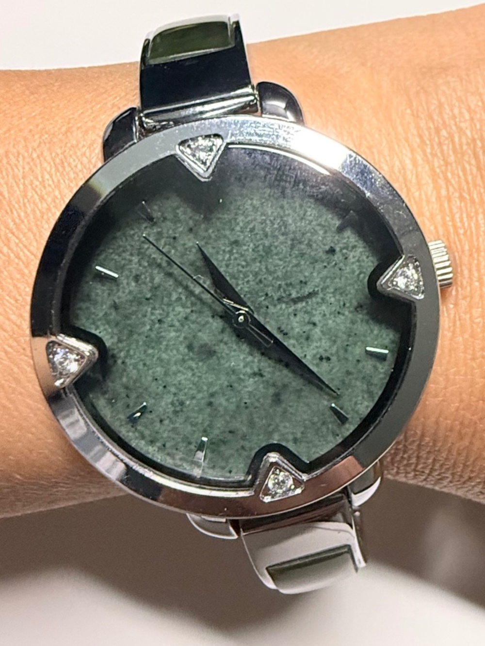 Jade Watch - Picture 3 of 11